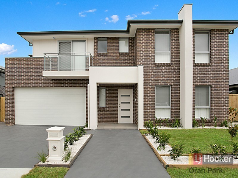 1 Caledonia Cres, Catherine Field NSW 2557