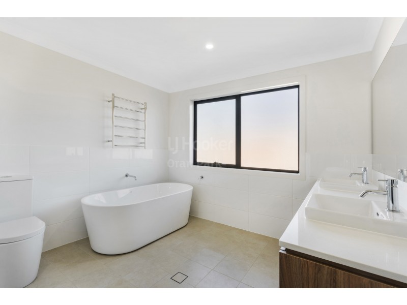 34 Podium Way, Oran Park NSW 2570