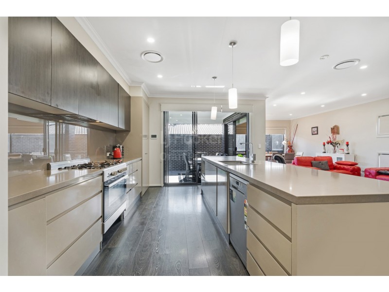 127 Skaife Street, Oran Park NSW 2570