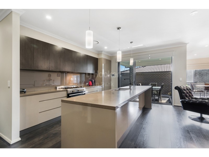 127 Skaife Street, Oran Park NSW 2570