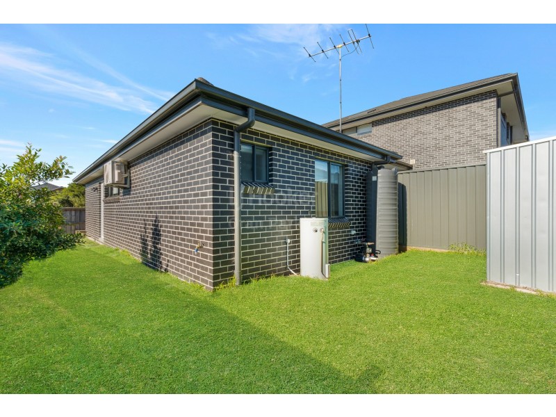 127 Skaife Street, Oran Park NSW 2570