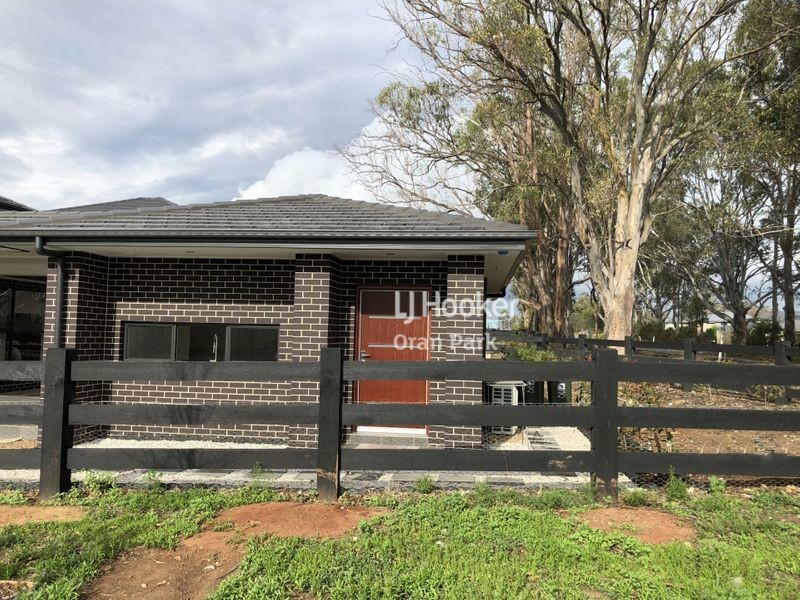 25 Davidson Street, Oran Park NSW 2570