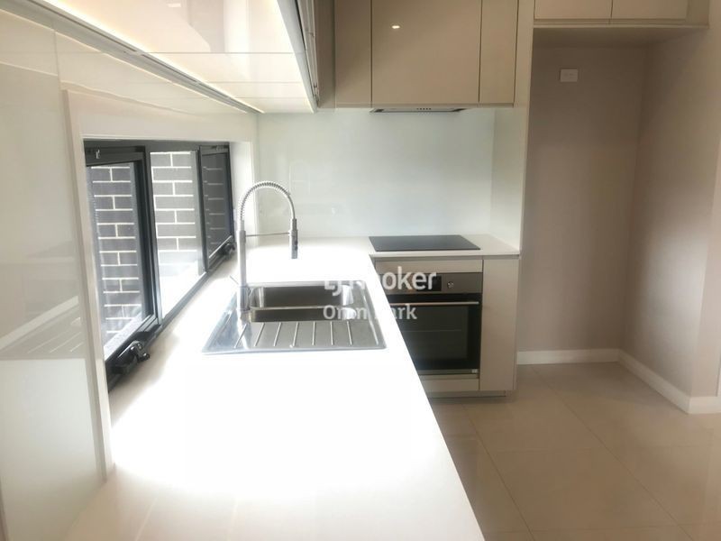 25 Davidson Street, Oran Park NSW 2570