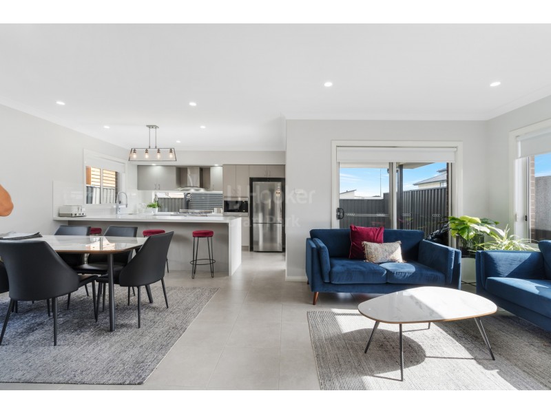 116 Holden Drive, Oran Park NSW 2570