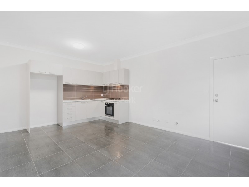 42A Hinton Loop, Oran Park NSW 2570
