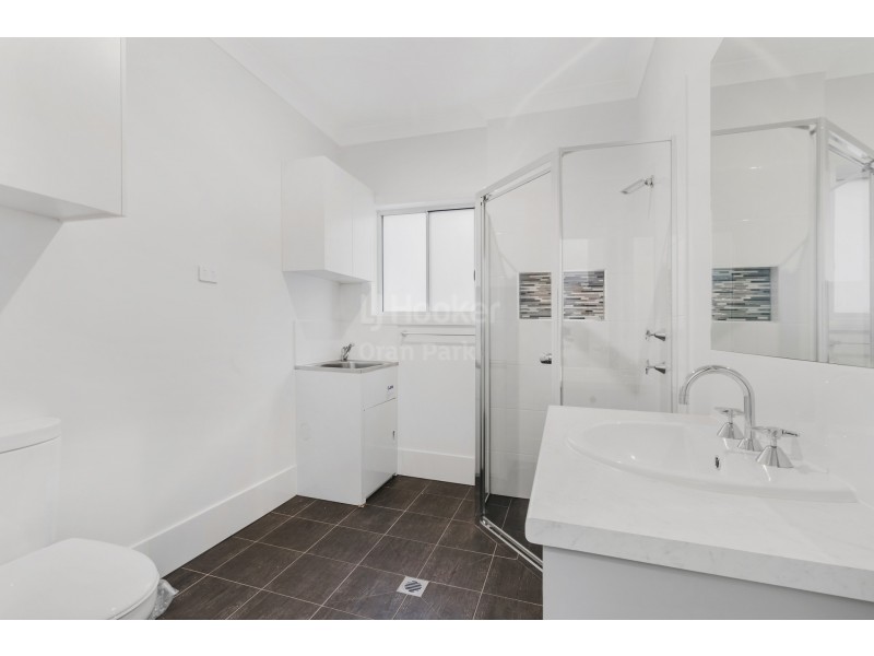 42A Hinton Loop, Oran Park NSW 2570