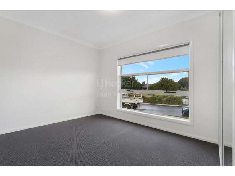 42B Hinton Loop, Oran Park NSW 2570