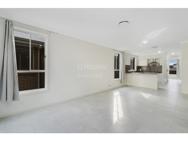 12A Fleece Loop, Oran Park NSW 2570