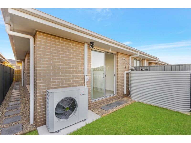 52A Drover Street, Oran Park NSW 2570