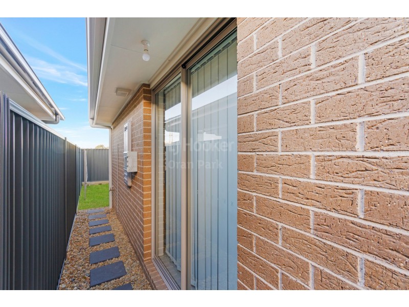 52B Drover Street, Oran Park NSW 2570
