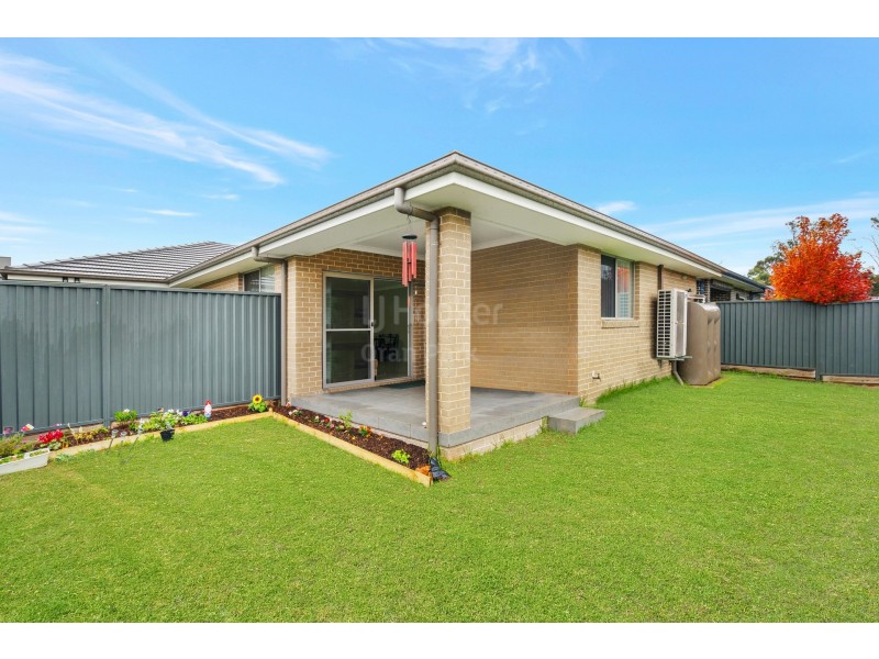 13 Tess Circuit, Oran Park NSW 2570