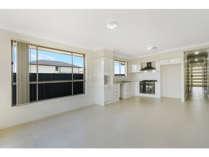 6A Charbray Loop, Oran Park NSW 2570