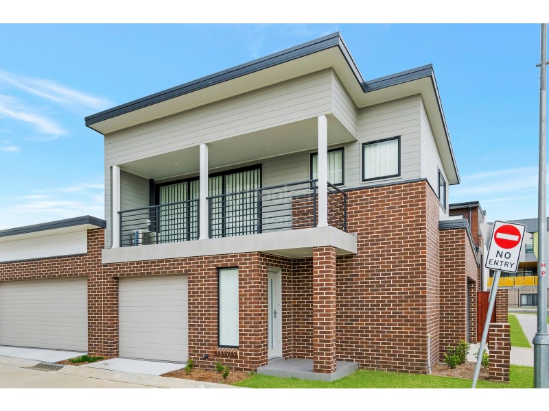 2 Shepherd Street, Oran Park NSW 2570