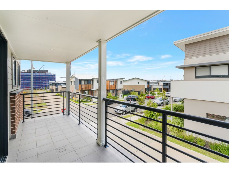 2 Shepherd Street, Oran Park NSW 2570