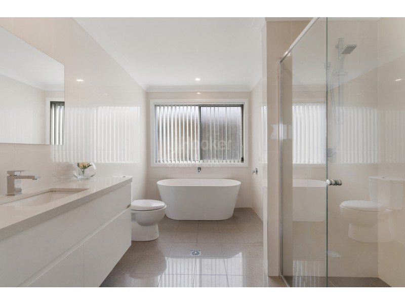 75B Richards Loop, Oran Park NSW 2570