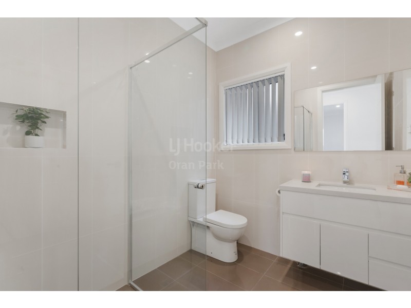 75B Richards Loop, Oran Park NSW 2570