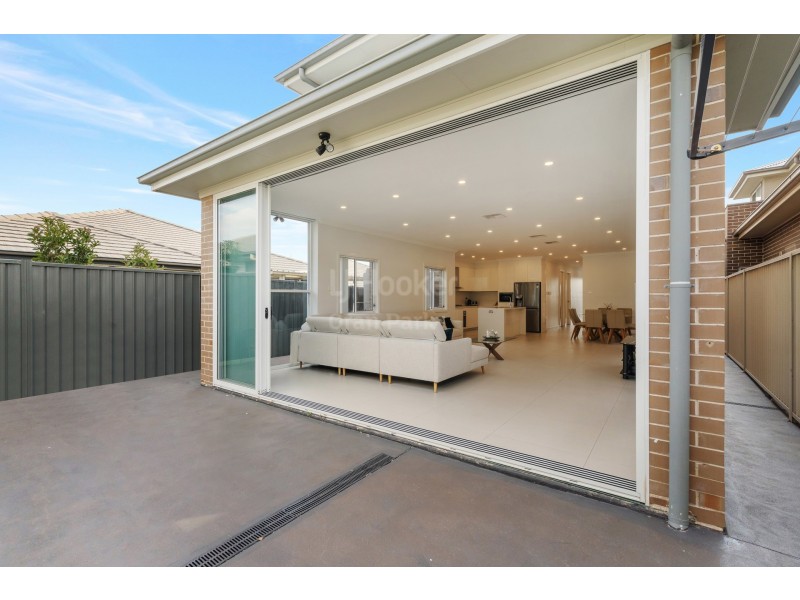 75B Richards Loop, Oran Park NSW 2570