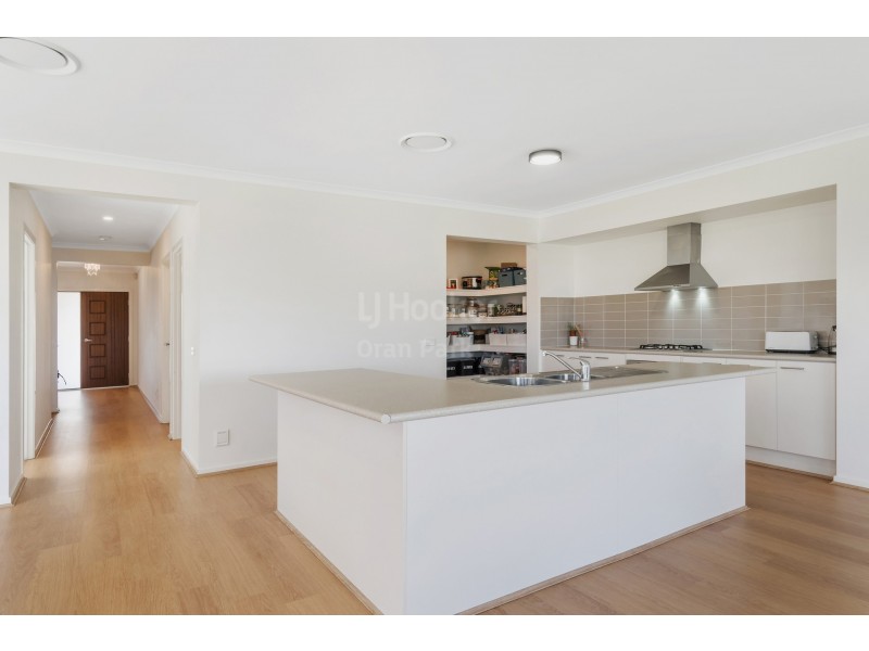 22 Moffat Street, Oran Park NSW 2570