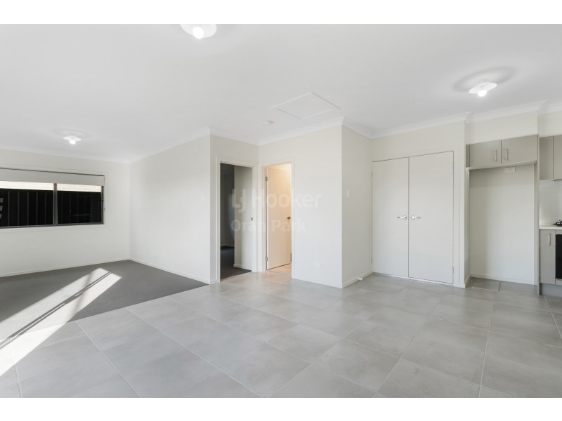 19B Charbray Loop, Oran Park NSW 2570