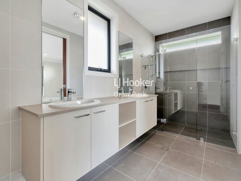 23 Keefe Street, Oran Park NSW 2570