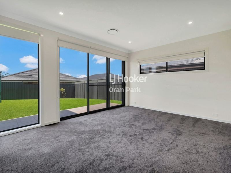 23 Keefe Street, Oran Park NSW 2570
