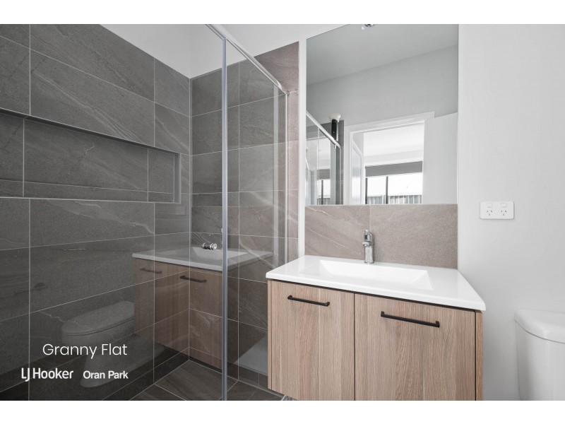 23 Fleece Loop, Oran Park NSW 2570