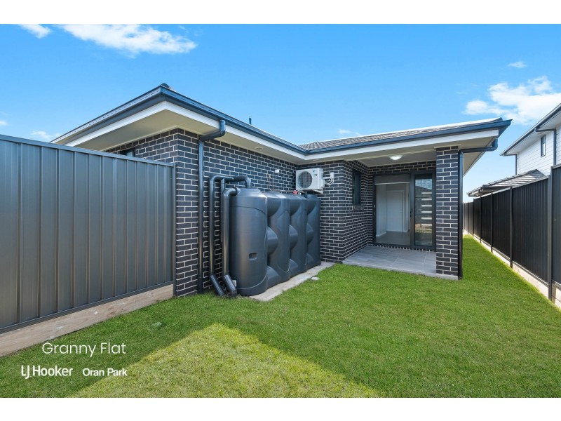 23 Fleece Loop, Oran Park NSW 2570