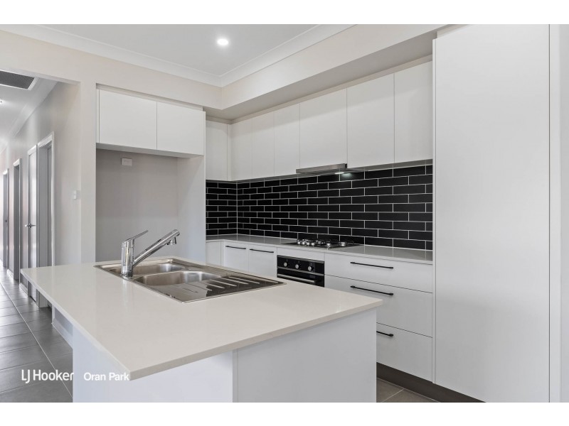 23 Fleece Loop, Oran Park NSW 2570