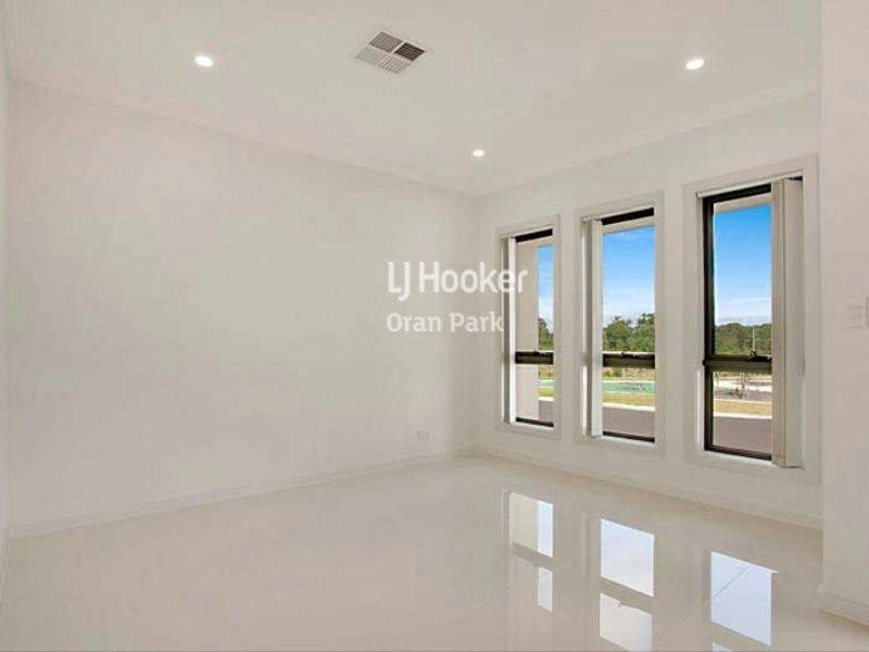 42 Longhurst Street, Oran Park NSW 2570