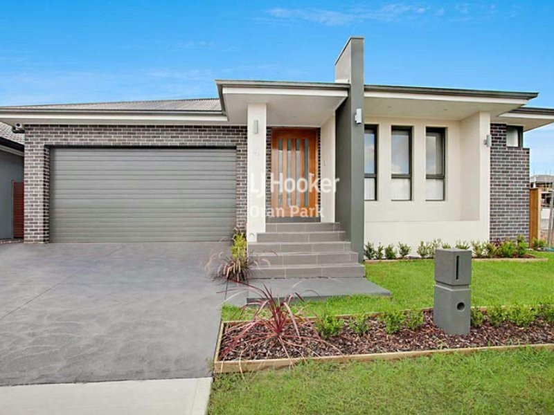 42 Longhurst Street, Oran Park NSW 2570