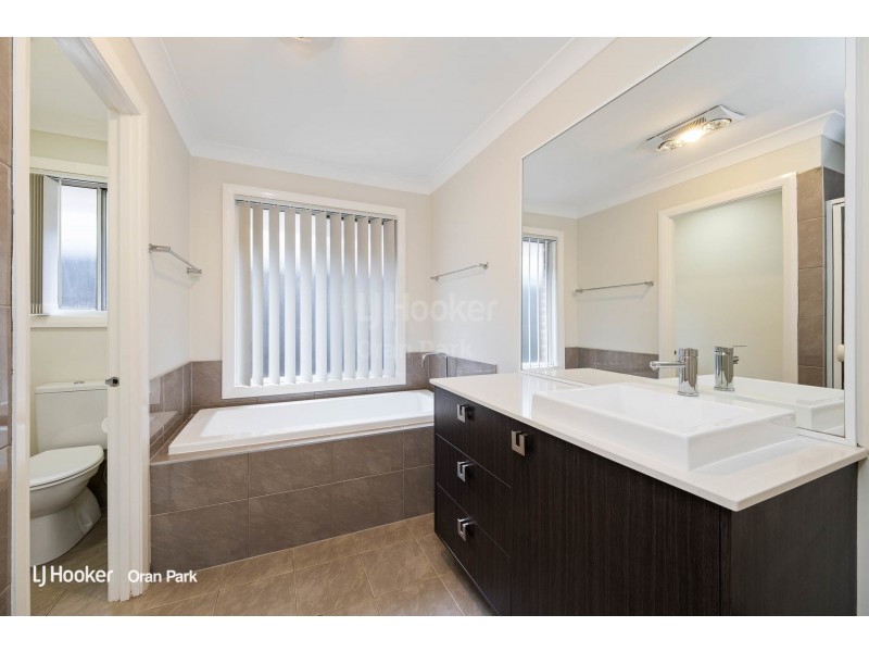 30 Ambrose Street, Oran Park NSW 2570