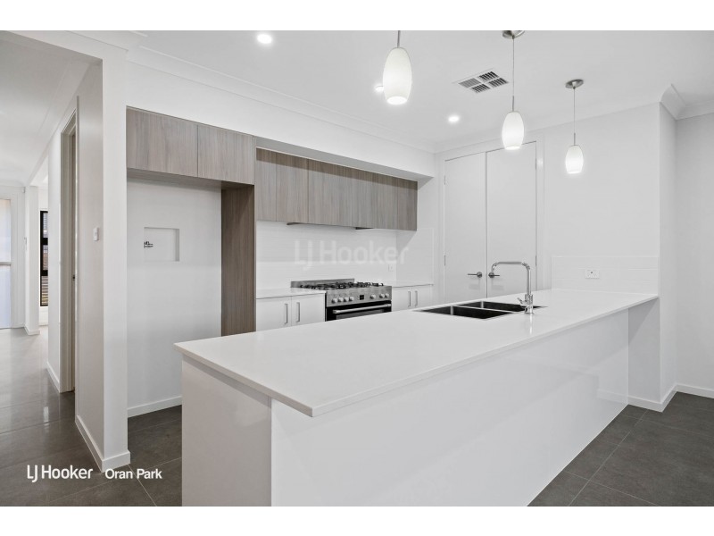 36 Podium Way, Oran Park NSW 2570