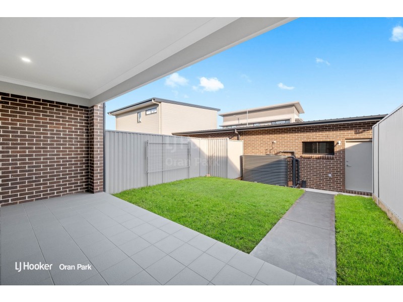 36 Podium Way, Oran Park NSW 2570