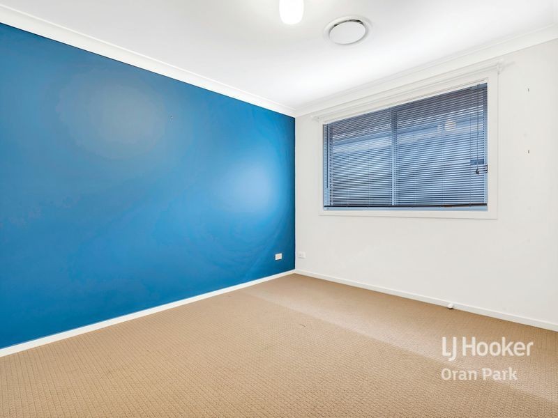 25 Rosella Circuit, Gregory Hills NSW 2557