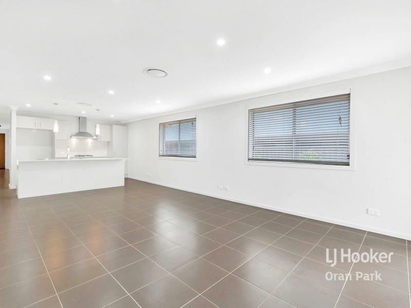 25 Rosella Circuit, Gregory Hills NSW 2557