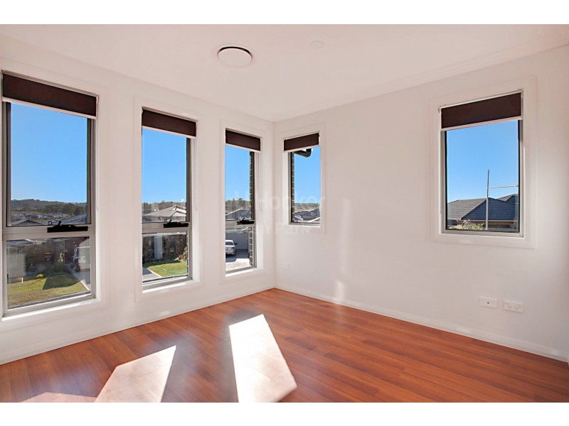 4B Richards Loop, Oran Park NSW 2570