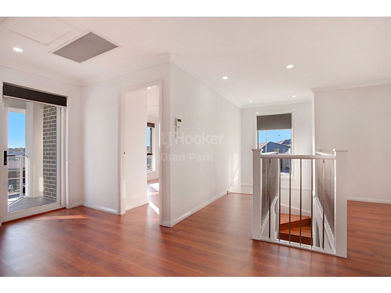 4B Richards Loop, Oran Park NSW 2570