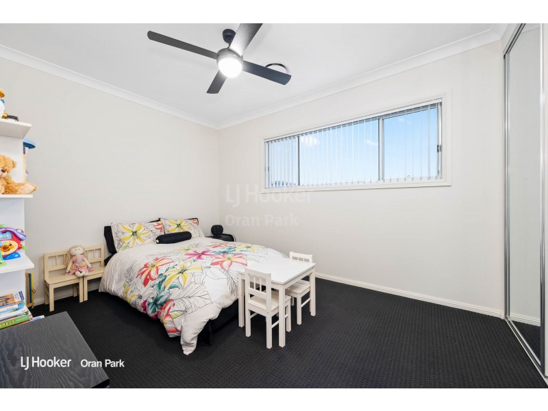 6 Allen Street, Oran Park NSW 2570