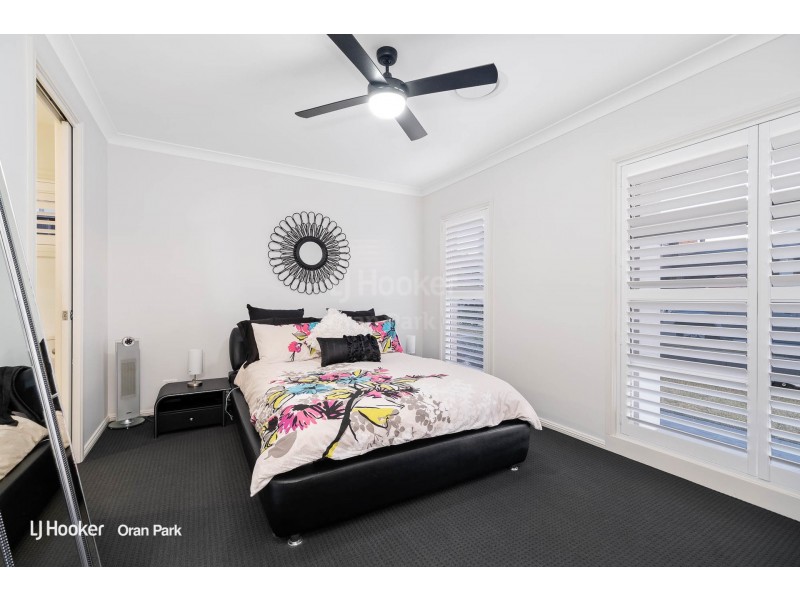 6 Allen Street, Oran Park NSW 2570