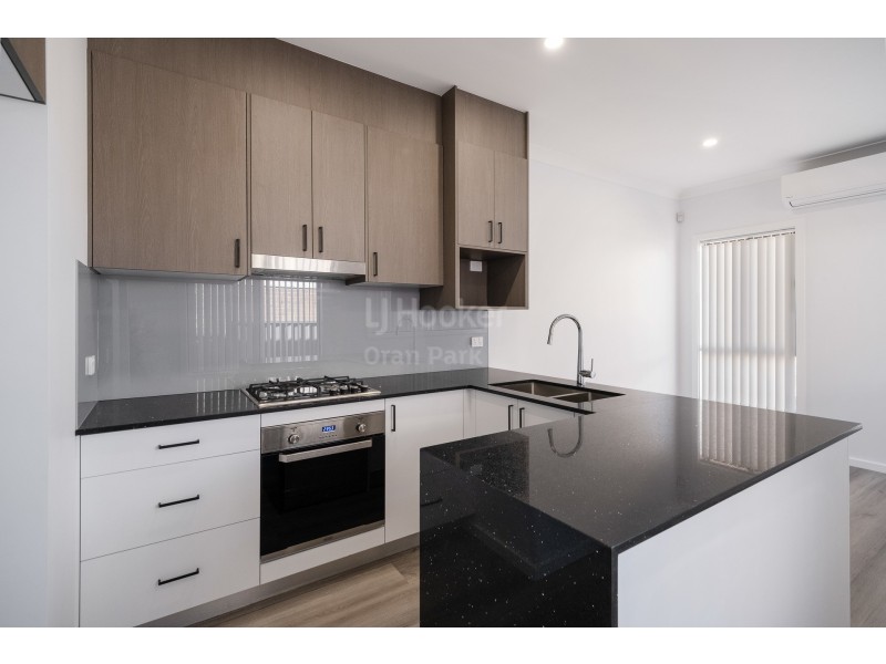 24A Parsons Grove, Oran Park NSW 2570