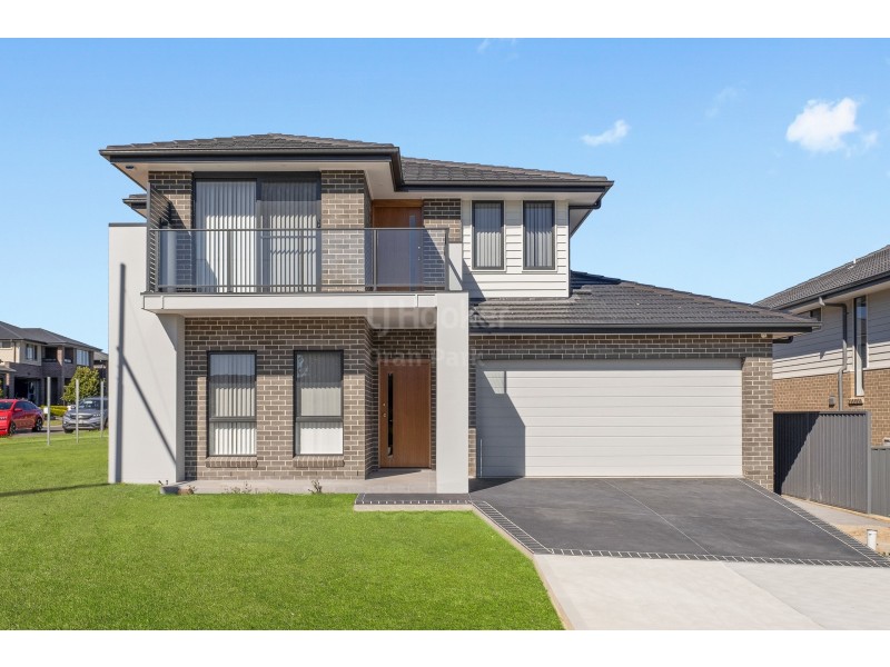 24 Parsons Grove, Oran Park NSW 2570