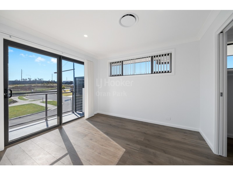 24 Parsons Grove, Oran Park NSW 2570