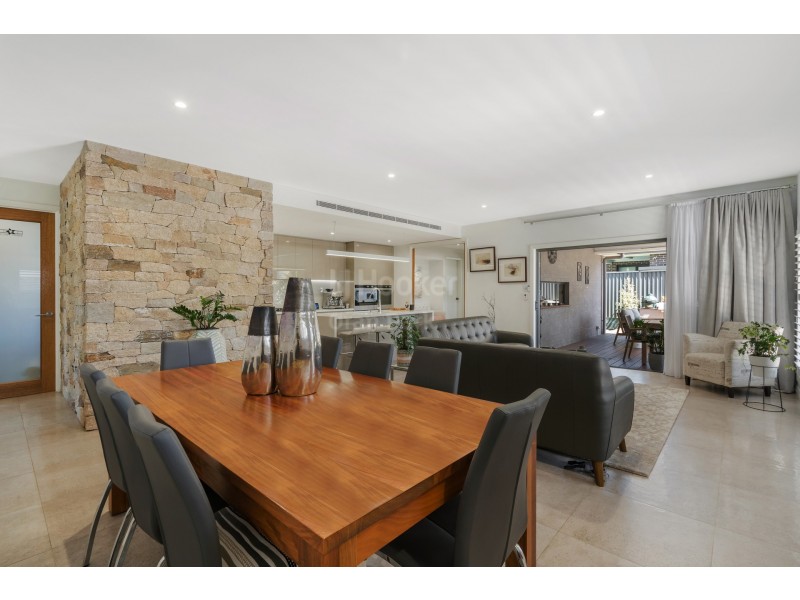 18 Goss Loop, Oran Park NSW 2570