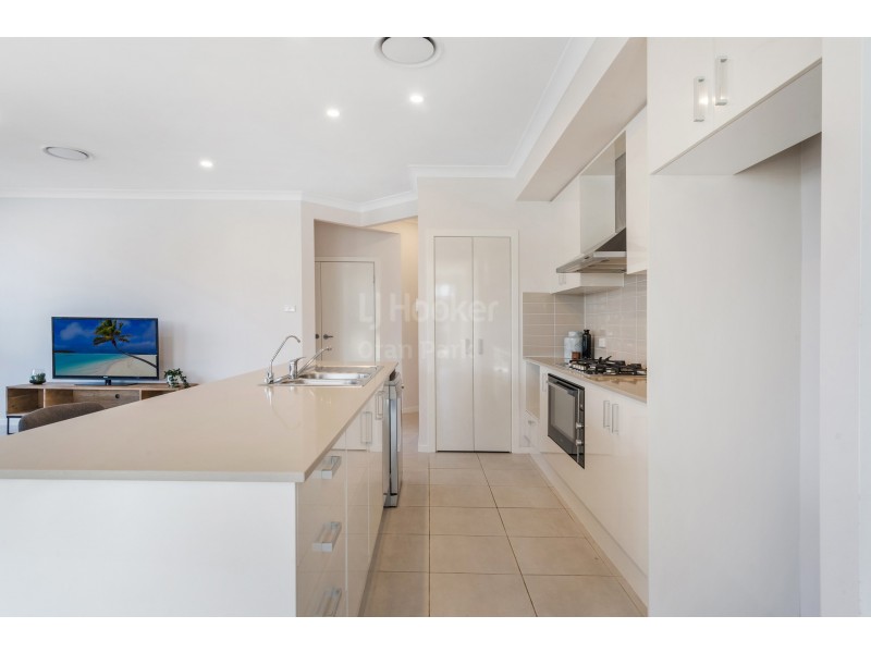 6 Holden Drive, Oran Park NSW 2570