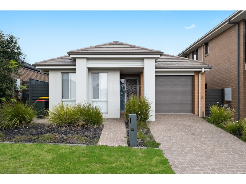 22 Gill Street, Oran Park NSW 2570