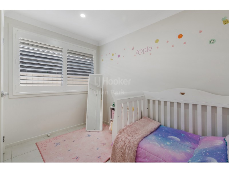 33 Bourne Ridge, Oran Park NSW 2570