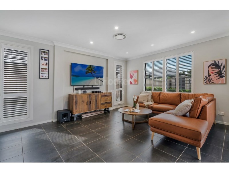 15 Doolan Crescent, Harrington Park NSW 2567