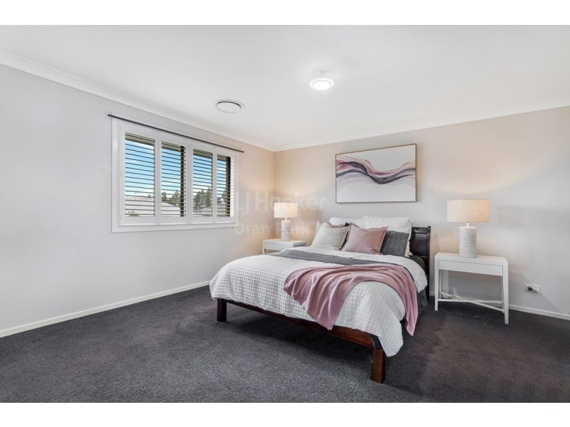 15 Doolan Crescent, Harrington Park NSW 2567