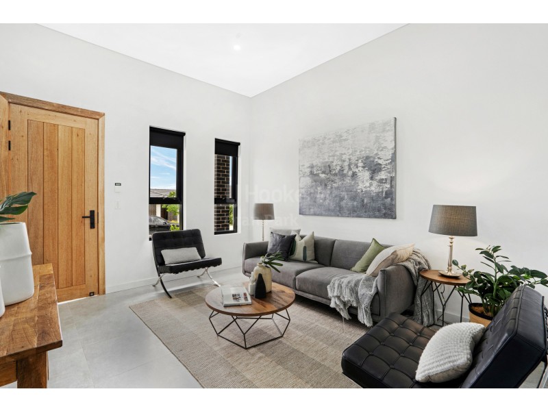 9B Power Ridge, Oran Park NSW 2570