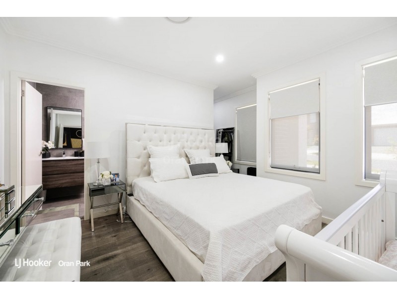 22 Kingsley Street, Oran Park NSW 2570